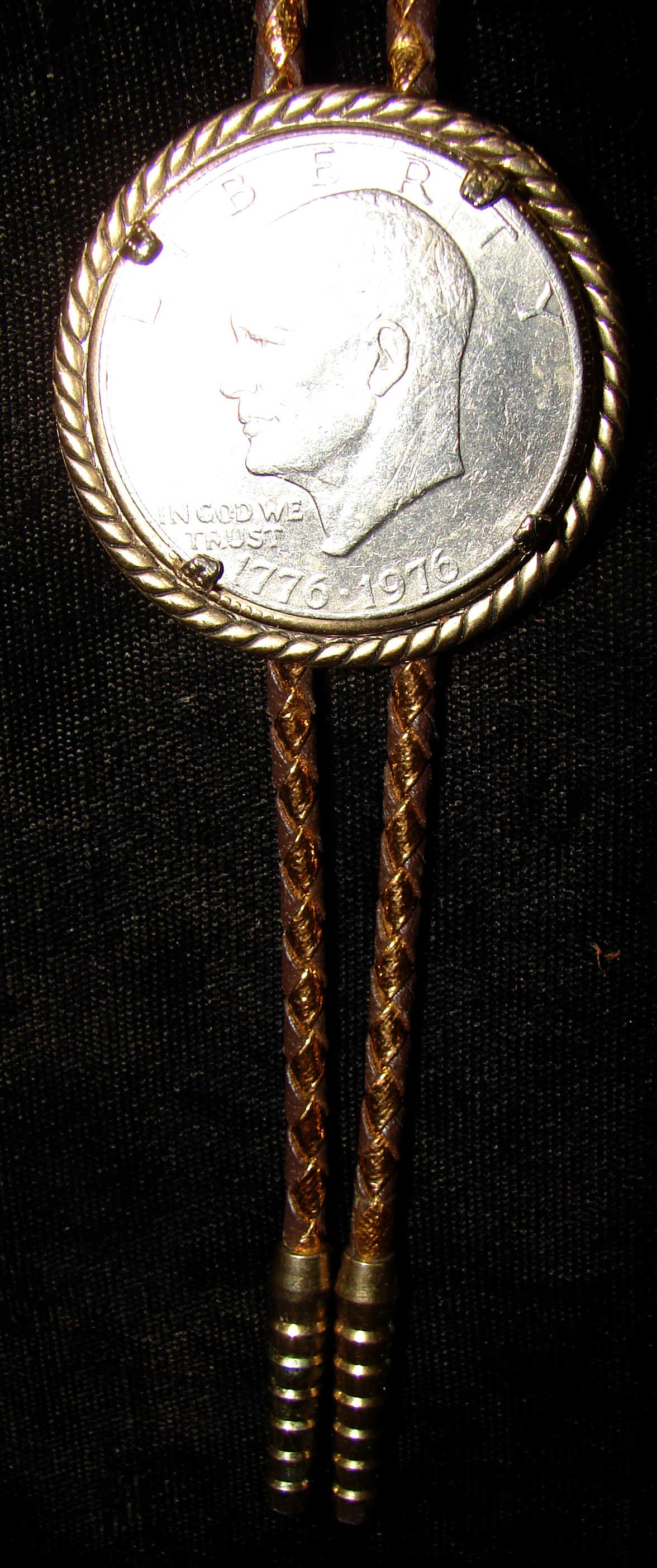 bola-31.jpg (56550 bytes)