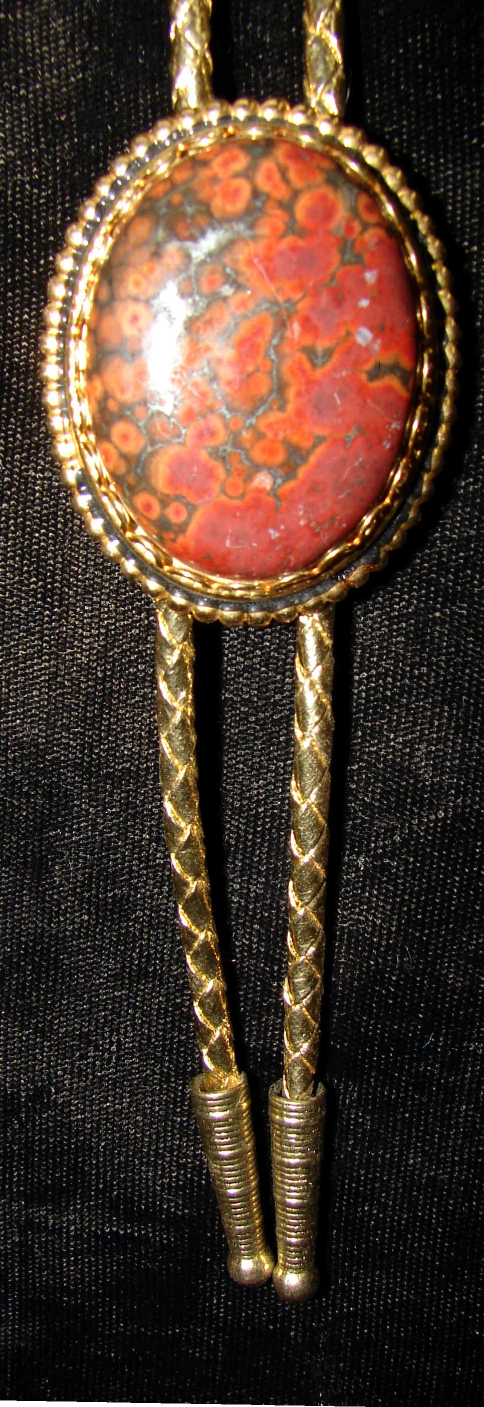 bola-35.jpg (56550 bytes)