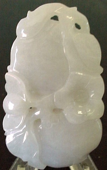 jade-12.JPG (39892 bytes)